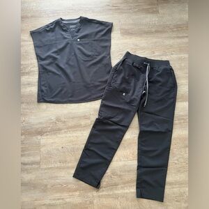 Fabletics Pewter Gray Scrub Outfit Set Nursing